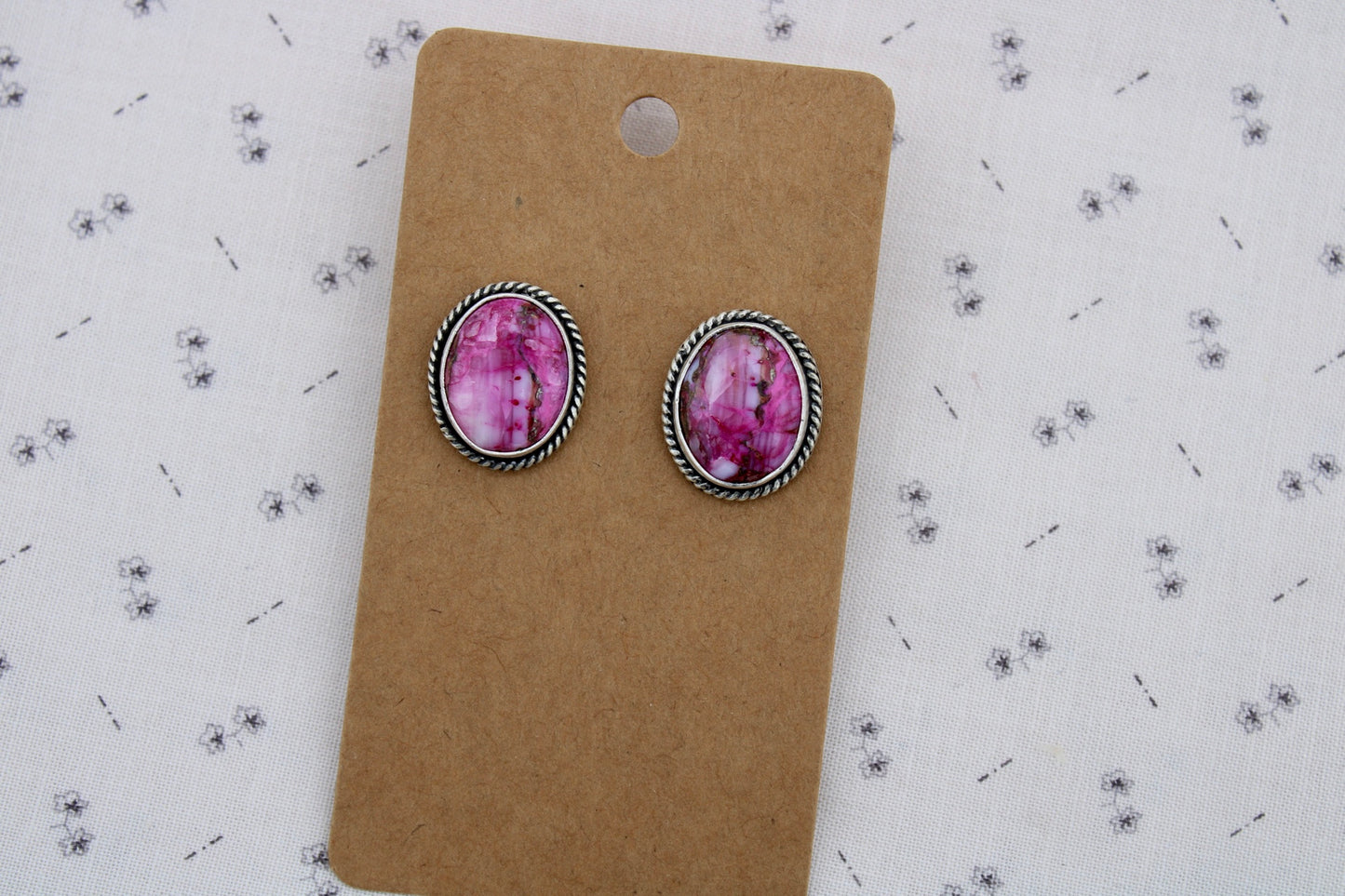 Pink Spiny Oyster Studs